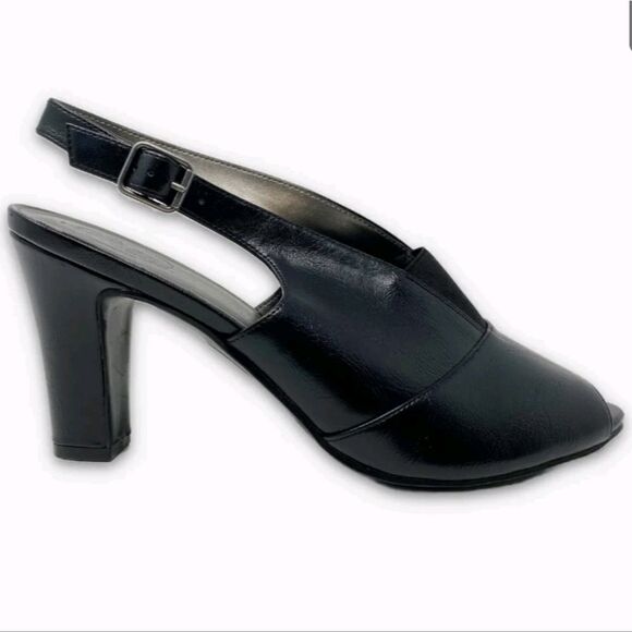 LIFETRIDE WOMEN"S CARINE PEEP TOE BLOCK HEEL OPEN TOE SANDAL - Picture 15 of 15